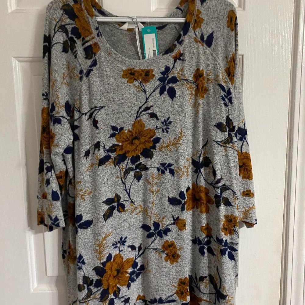 Mid Sleeve Sweater
